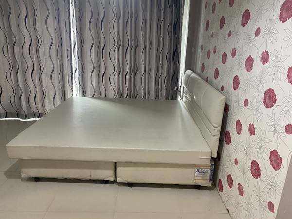 ขายตึกหน้ามหาวิทยาลัยรังสิต เป็นตึกที่ให้นักศึกษาเช่ารายเดือน (ขายตึกในราคาถูก)